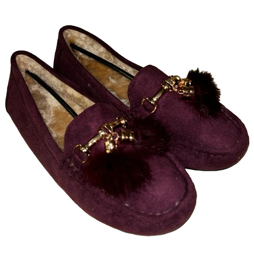 Siketu women’s burgundy tassel faux fur moccasin shoes NWT (size 8)